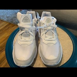 YUNG 96 Adidas Men 10